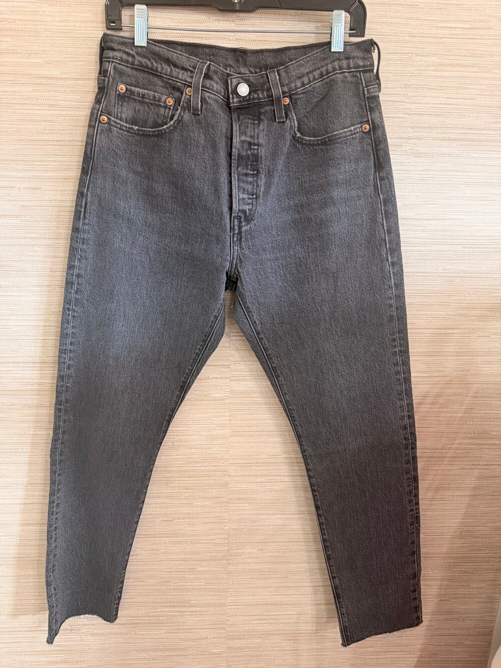 Levi's Black wash 501 S Jeans women's size 28/28 raw hem button fly